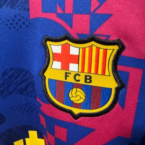 2021-2022 FC Barcelona Football Soccer Jersey - Picture 4 of 10